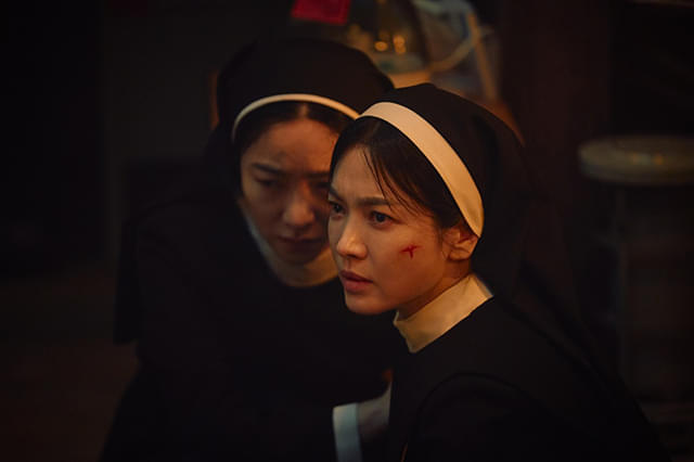 鬼胎（クィテ）　黒い修道女