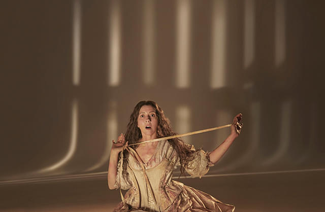 METライブビューイング2025-26 ベッリーニ《清教徒》