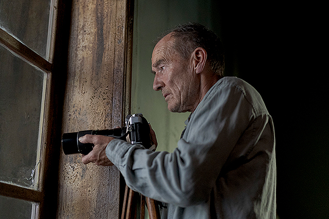 お隣さんはヒトラー？