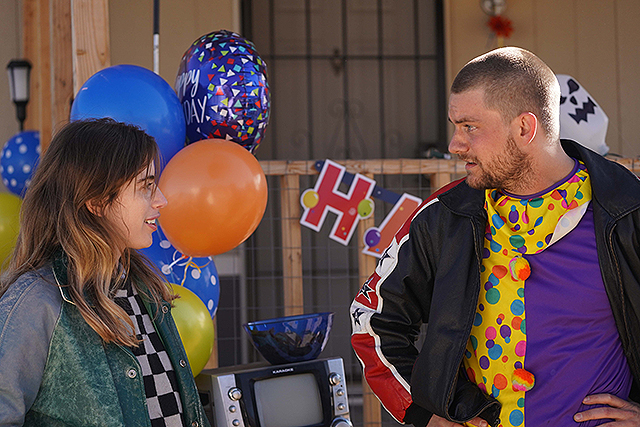 ブリーディング・ラブ　はじまりの旅