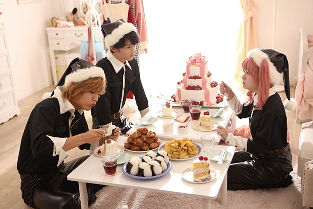 ブラックナイトパレード