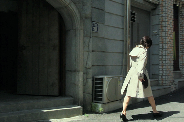 あなたの顔の前に