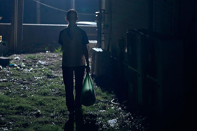 夜勤事件 The Convenience Store